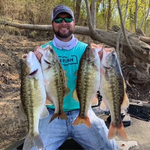 Winter Fishing for BIG SMALLMOUTH on Pickwick Lake – Alabama Bass